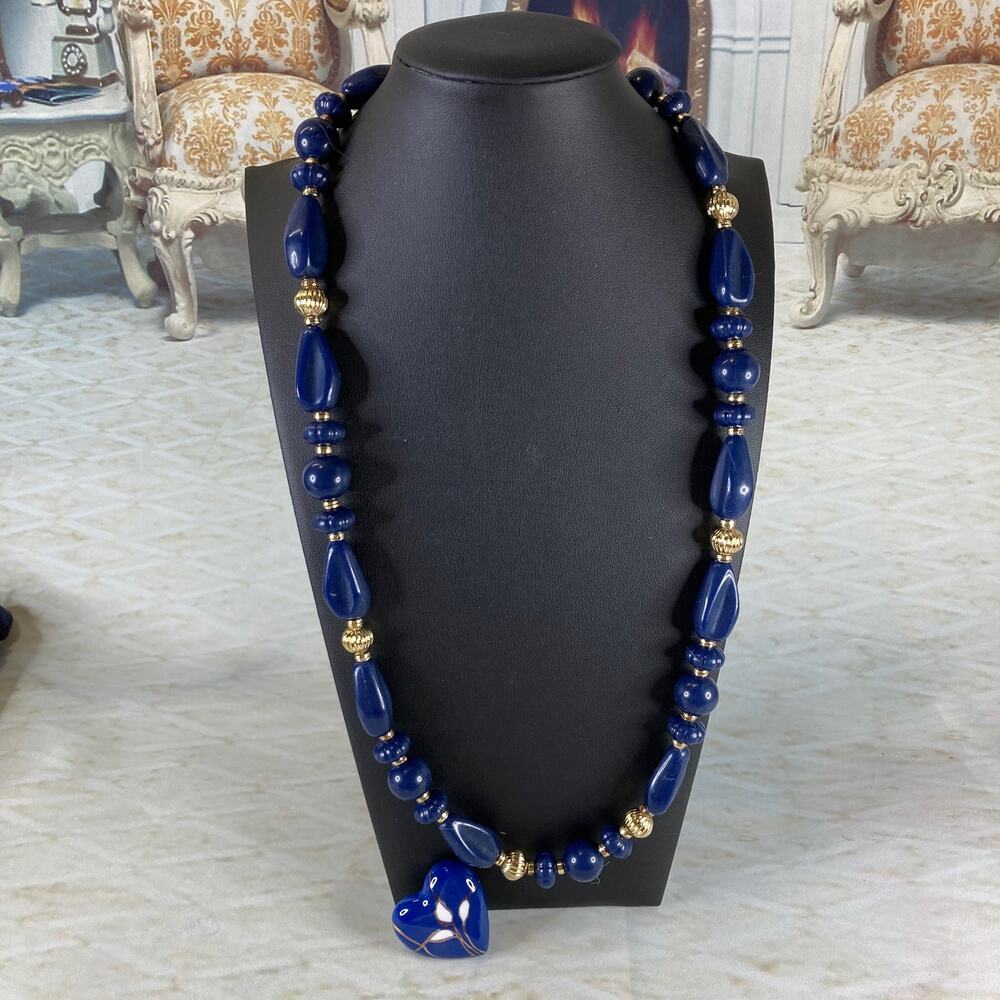 Navy Blue Acrylic Beaded Statement Necklace & Heart Pin Set Vintage 80s
